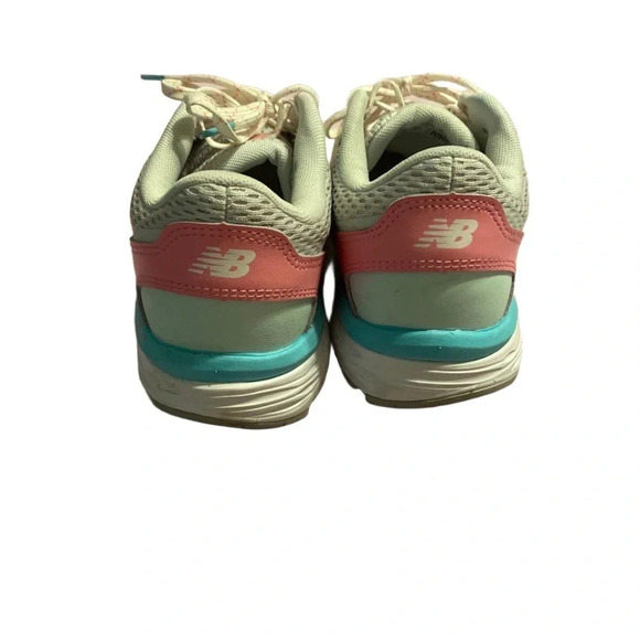 New Balance 680v6 - Picture 5 of 11